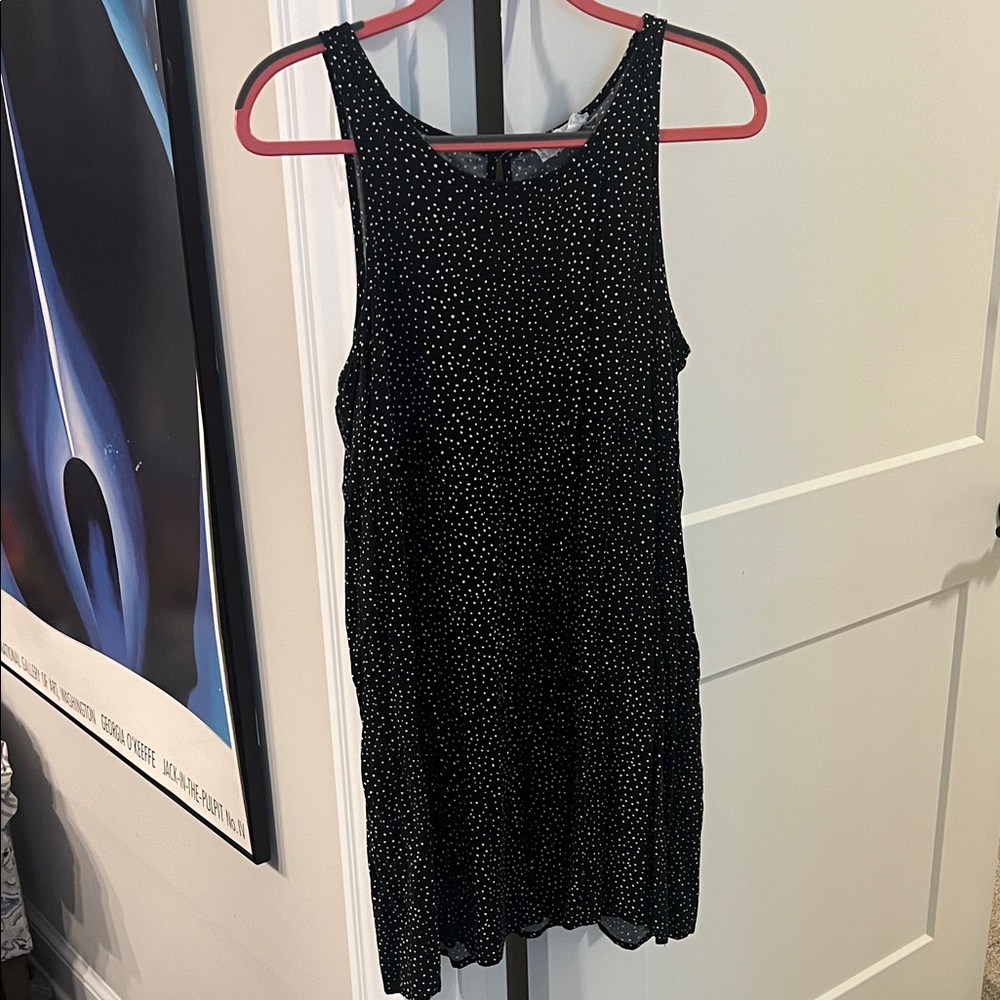 Black Sleeveless Polka Dot Dress